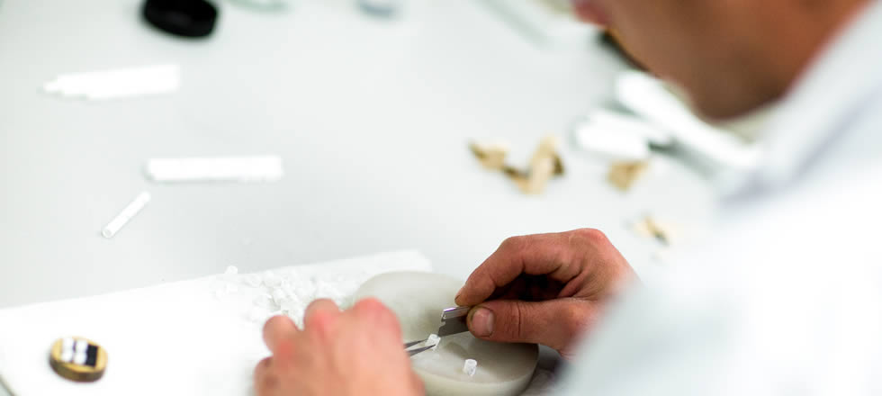 Employee working in a laboratorium